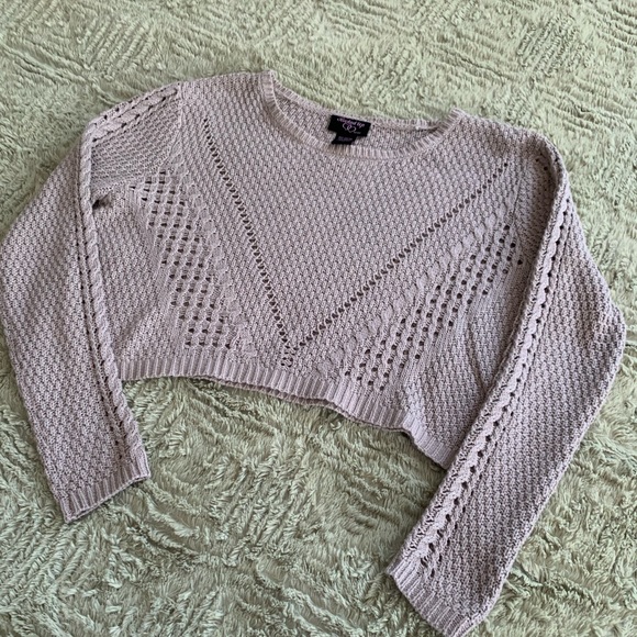 Hooked Up Women’s Cropped Knit Sweater Tan/Beige - Picture 4 of 4